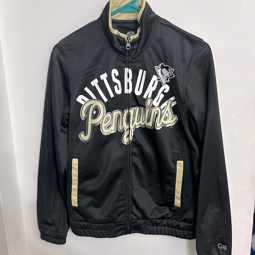 PITTSBURGH PENGUINS 🐧 jacket - size small